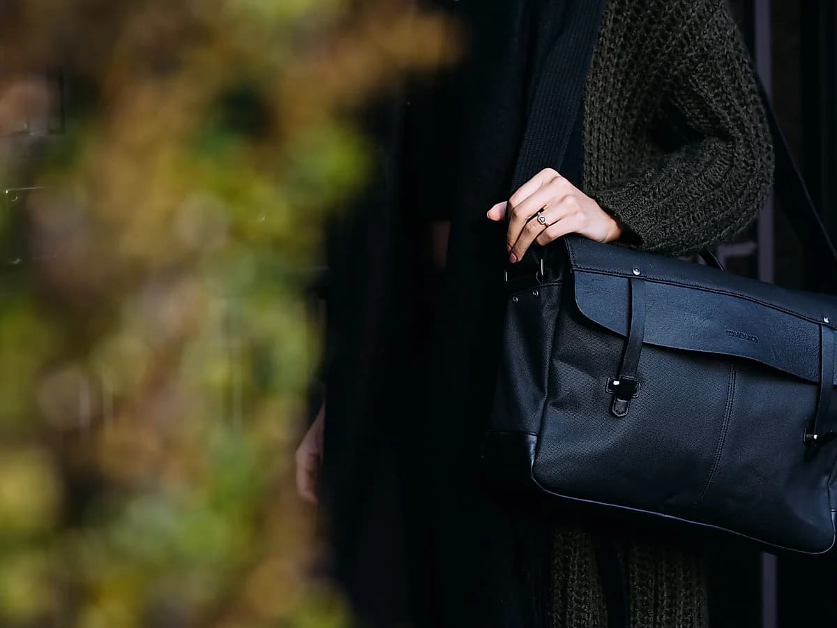 Bosphorus Leather Erkek Postacı Çantası, Deri Kapaklı