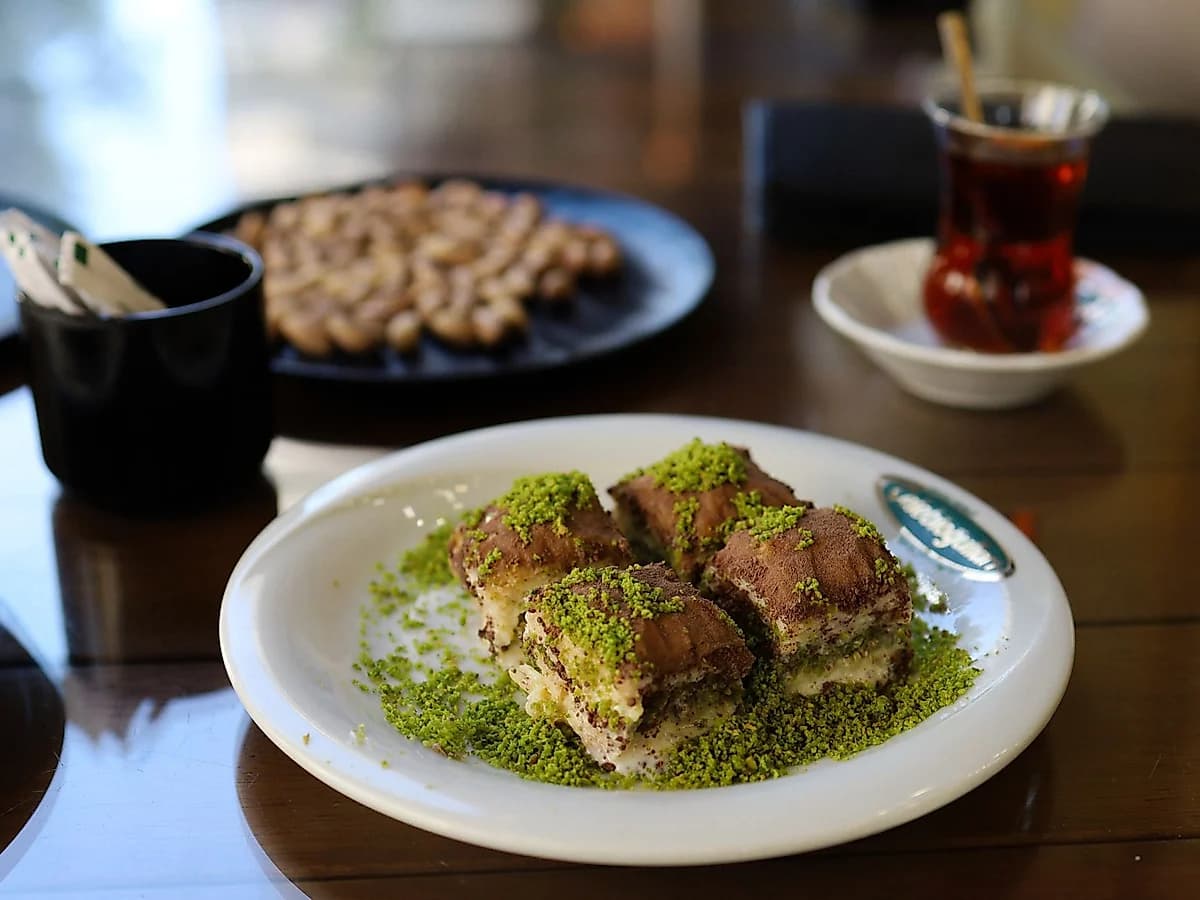 Koska Antep Fıstıklı Lokum 500 g, Kesme