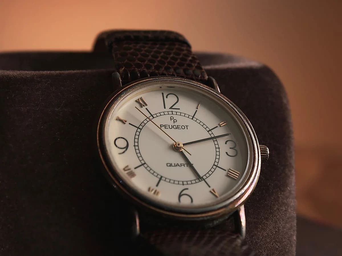 Kronos İstanbul Kadın Kol Saati, Deri Kordon 32 mm