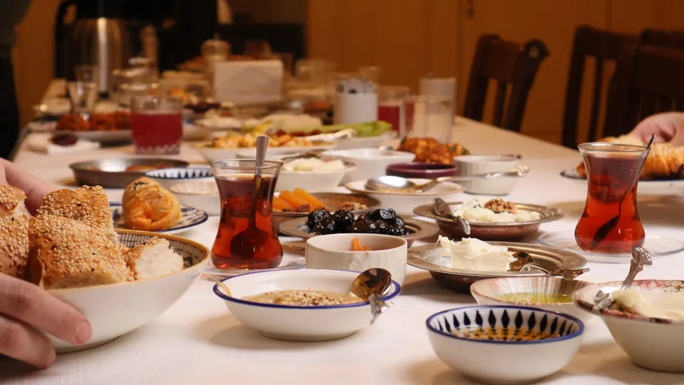Serpme Kahvaltı Duruşu — Sarıyer